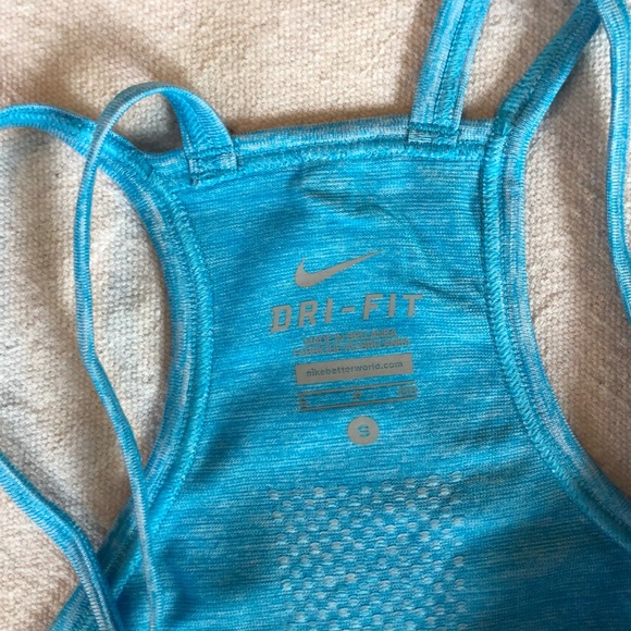 Nike Dri-Fit tank - Picture 3 of 7